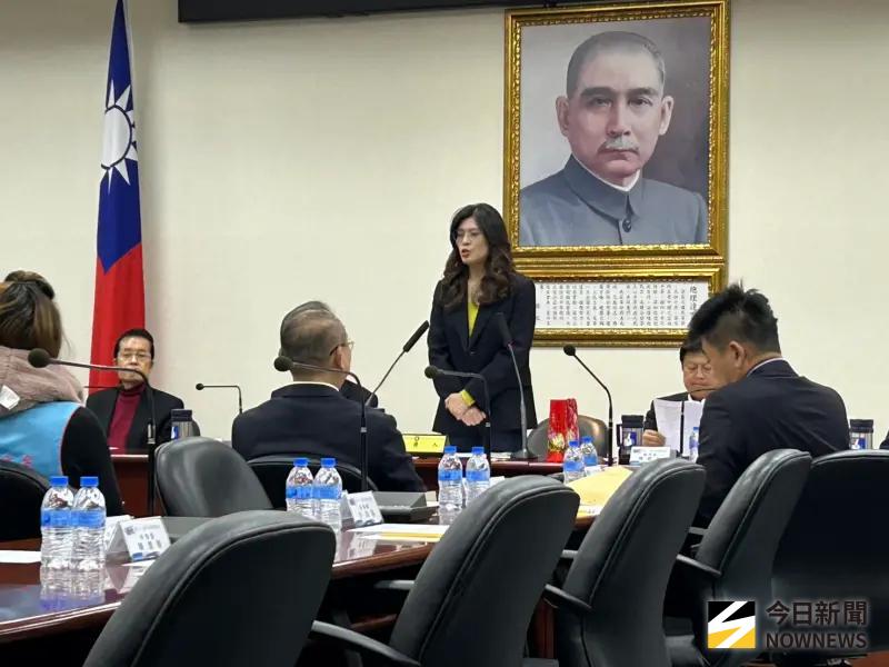 ▲國民黨主席鄭麗文說，美國曾是我們的恩人，但中國大陸是我們的親人。（圖／記者林怡昕攝，2025.01.28）