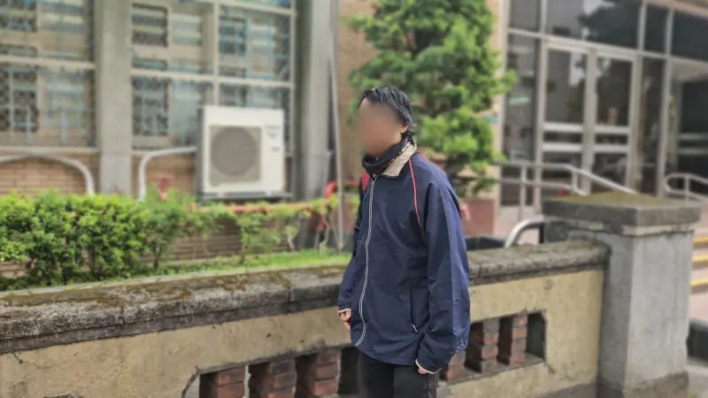 ▲駱姓男子對記者表示,無法負擔11名受害者提出的求償金額,他還有很多債務,出庭主要想跟被害人道歉。(圖/記者劉松霖攝)