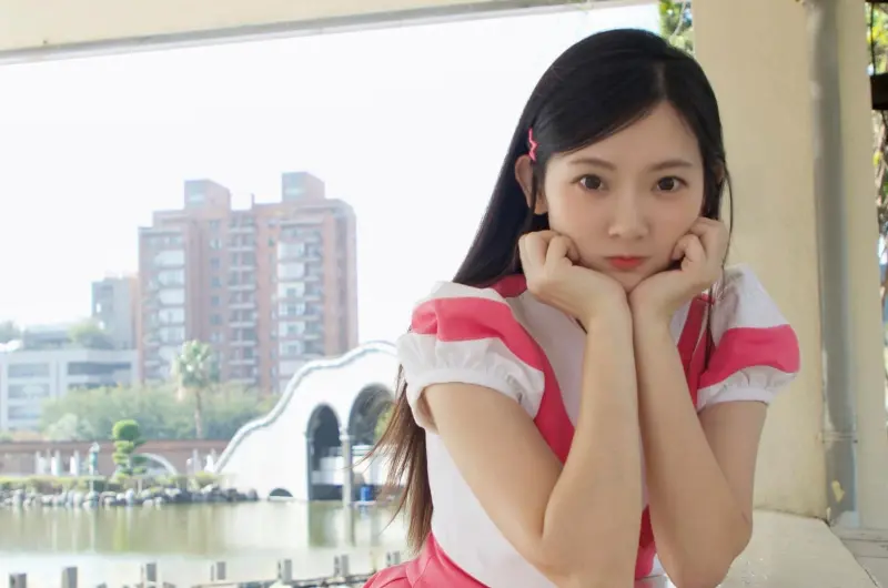 ▲優格姐姐（如圖）日前認了曾與老公殺梗簽字離婚，因而爆出婚變，她昨（27）日無奈發聲澄清，直呼：「大家都看戲居多」。（圖／優格 - Doremi姐姐FB）