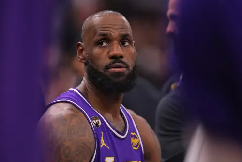 NBA／詹皇會辦退役巡演嗎？本人親自回應　答案將決定他何時退役
