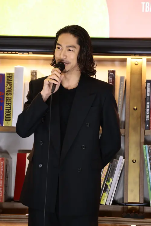 ▲AKIRA參演的《HiGH&LOW 熱血街頭》迎來10週年，他日前出席企劃發表會，回憶過去拍攝的點滴。（圖／LDH 愛夢悅）