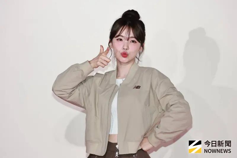 ▲中職味全龍韓籍啦啦隊女神李多慧（如圖）今（29）日出席運動品牌好友活動，反擊先前遭喜劇演員林妍霏醜化一事，透露對方上週傳訊息親自道歉，「她是很有誠意、很親切的女生，這件事還蠻感謝的，之後有機會的話可以見面！」（圖／記者吳翊緁攝影）