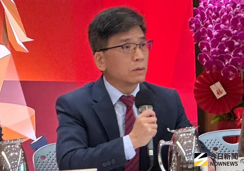 ▲台股是否延長交易時間？金管會主委彭金隆今（29）日在新春記者會表態。（圖／記者顏真真攝）
