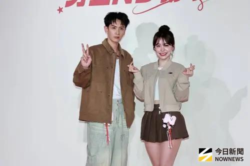 ▲柯震東（左）正積極學習韓文，即興秀一段向粉絲告白，李多慧（右）大讚「發音很好！」（圖／記者吳翊緁攝影）