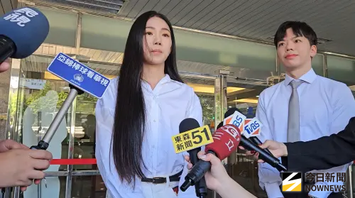 ▲家寧（左）一審獲判無罪，她的委任律師郭柏鴻受到外界關注。（圖／NOWNEW資料照）