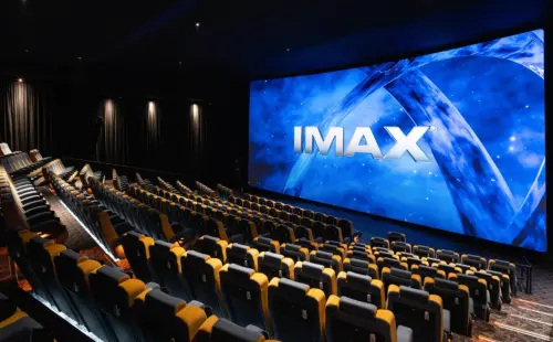 ▲IMAX影廳是傳說中的巨幕王者，螢幕大到塞滿你的視線，專利音響音質超好又震撼。（圖/高雄大遠百威秀影城官網）