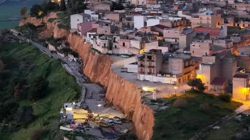 影／義大利西西里島大規模山崩！民宅崖邊搖搖欲墜　1500居民撤離
