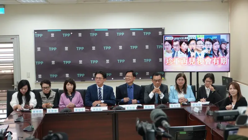 ▲民眾黨團今（30）日召開記者會，6立委將離職。（圖／記者呂炯昌攝）