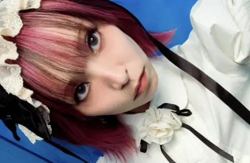 ▲LiSA有著一段找不到生命歸屬的日子。（圖／IG@xlisa_olivex）