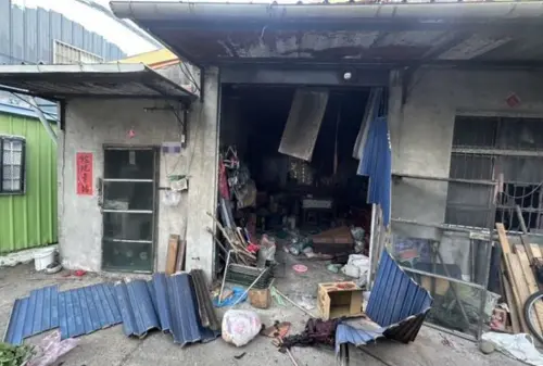 台中后里民宅氣爆！70歲翁手和臉一度燒燙傷　消防7車20人搶救
