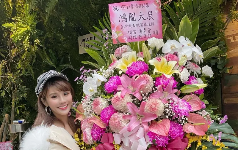 ▲琳妲（如圖）今（31）日發文證實餐酒館在開業6年後熄燈，並淚揭停業原因，合夥人蕾菈也不捨嘆：「從滿是歡喜，到最後的走散」。（圖／琳妲-林羿禎FB）