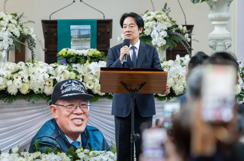 ▲賴清德頒贈褒揚令予台灣戒嚴時期政治受難者關懷協會前會長劉金獅。（圖／總統府提供）