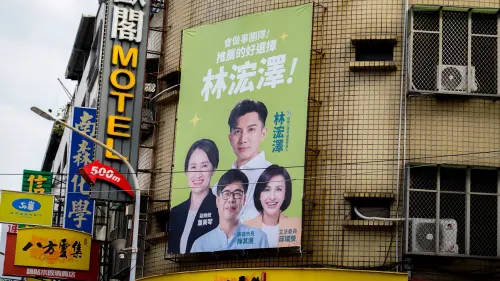 ▲以「戰貓」蕭美琴帶頭、市長陳其邁、立法委員邱議瑩的強大陣容，展現中央與地方對林浤澤的高度期待。(圖／前鎮、小港議員參選人林浤澤辦公室提供)