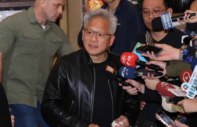 ▲輝達執行長黃仁勳表示，接下來的10年內，台積電的產能可能會增加超過100%。（圖╱記者朱永強攝）