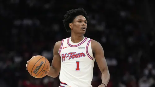 NBA／阿門湯普森21+9+8！火箭111:107獨行俠　Flagg連2場飆破30分
