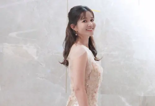 吳怡霈被股王嚇到！信驊科技1張衝破900萬　尾牙像在開國際研討會
