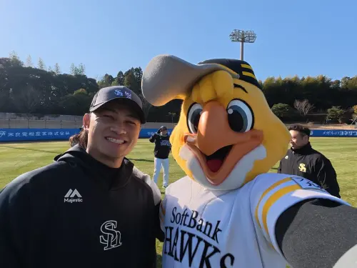 日職／徐若熙春訓首日就交新朋友！跟哈利鷹玩自拍　明將進入牛棚
