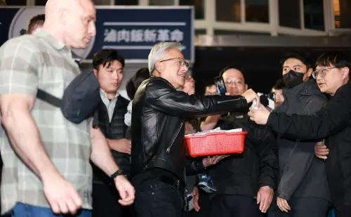 會不會與蔣萬安碰面？ 黃仁勳賣關子：我想很快會再見面
