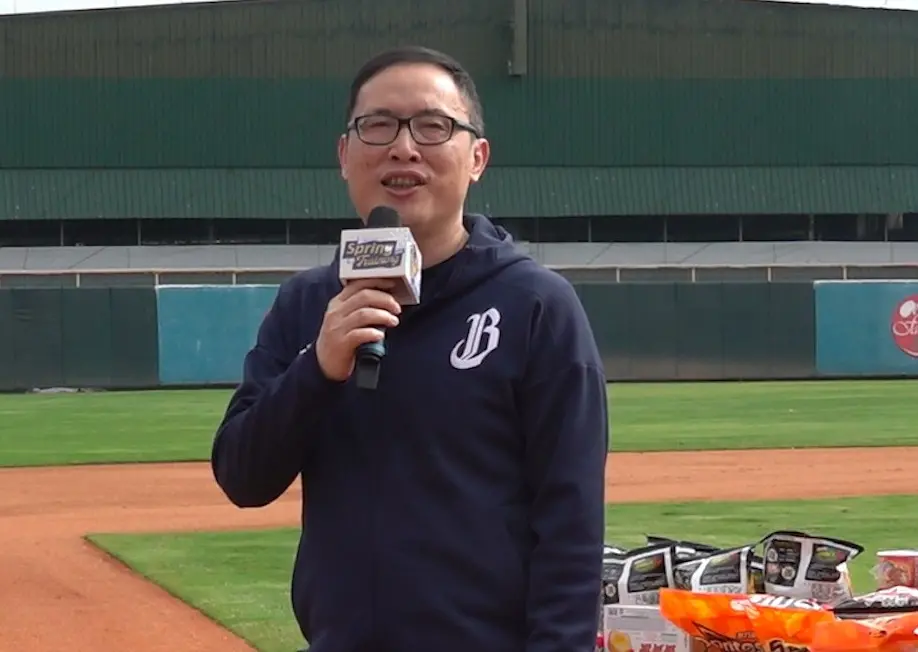 ▲中信兄弟領隊劉志威今開訓儀式上，向全隊喊話，提到休賽季最大目標就是學習，希望球隊從思維上做出改變，「很多球迷、媒體朋友說我們休賽季比較安靜，但我們要學習，所以需要比較安靜的環境，還請大家見諒。」（圖／記者陳云茹攝，2026.2.2）