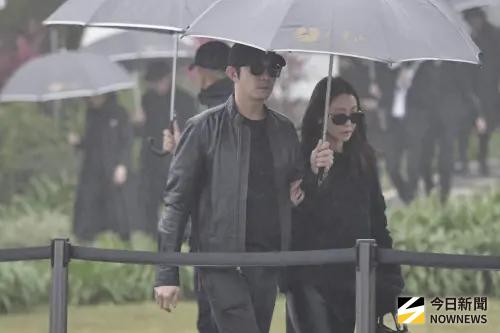 ▲王柏傑（左）、謝欣穎分手後首度同框。（圖／記者吳翊緁攝影）