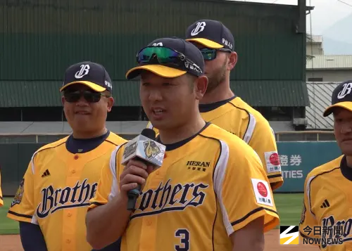 中職／西田明央秀中文「界外球請注意安全」！原來是山田哲人教的
