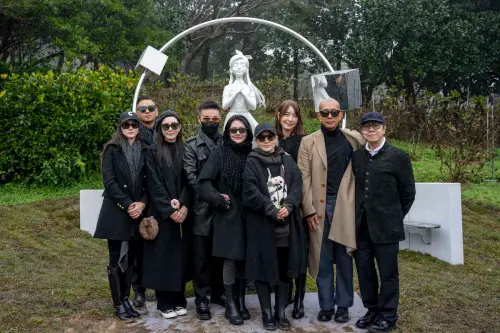 ▲大S逝世週年親友齊聚。（圖／經紀公司提供）