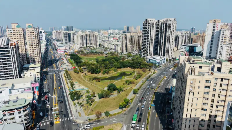 ▲永慶房產集團統計聯徵中心貸款件數，高雄市2024年第四季至2025年第三季、40歲以下青壯年的五大購屋熱區，其中以楠梓、三民、鳳山排行前三。（圖／永慶房屋提供buy.yungching.com.tw）