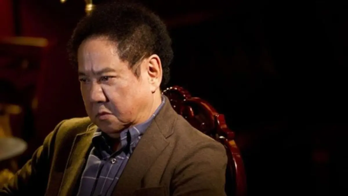 ▲馬如龍（如圖）的兒子黃人龍驚傳倒在家中，送醫後猝逝，享年49歲。馬如龍女兒黃詠淇發文哀嘆：「老弟，看見爸爸了嗎？」令網友感傷。（圖／劇照）