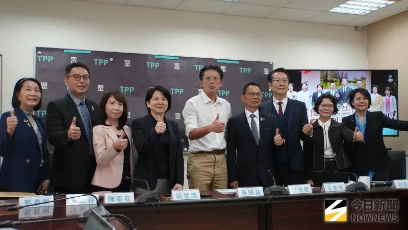 ▲民眾黨立院黨團舉行「人民優先 民生優先」優先法案記者會。（圖／記者呂炯昌攝，2026.02.04）