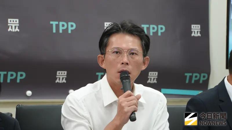 ▲苗栗南苗市場隨機殺人3人受傷，民眾黨主席黃國昌表示，希望受傷員警平安無事。（圖／記者呂炯昌攝，2026.02.04）