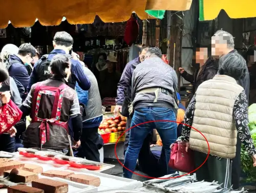 快訊／苗栗南苗市場隨機砍人！男持刀咆哮釀2傷　鍾東錦赴院探視
