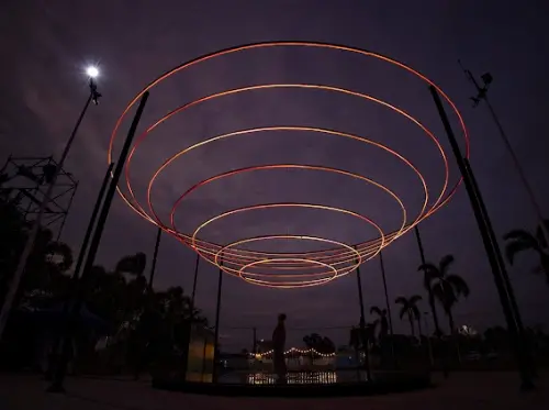 2026新營波光節懶人包》今登場　亮點、天鵝湖公園交通、接駁一覽
