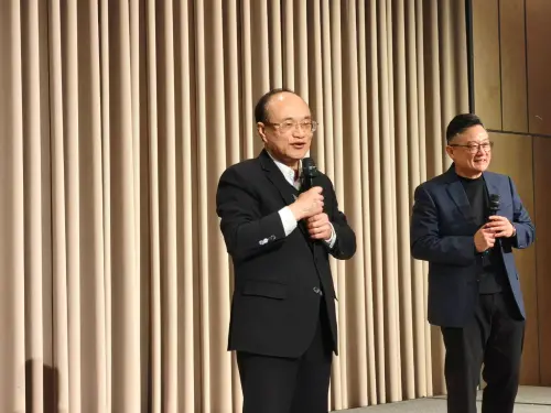 ▲台北市政府教育局前局長曾燦金局長，肯定南華高中多元學制與適性發展成果。（圖／南華高中提供）