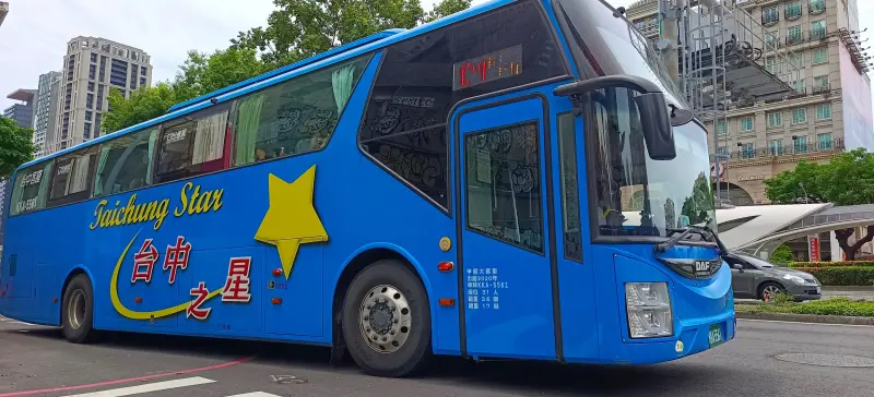 ▲國道客運在春節、二二八連假推出超值優惠。（圖／交通部）