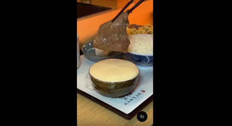 ▲蜜柑關西風壽喜燒傳出疑似多人食物中毒，業者主動表示問題可能出在蛋慕斯。（圖／翻攝蜜柑關西風壽喜燒Threads，2026.02.05）