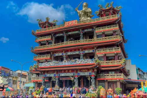 ▲草屯敦和宮全世界最大的銅鑄財神(圖／翻攝敦和宮臉書)