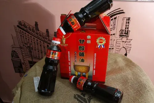 ▲屏東監獄，鼎新甘醇醬油。（圖／法務部）