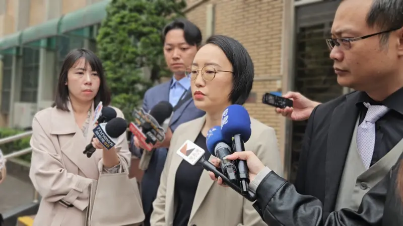 ▲國民黨立委徐巧芯大姑劉向婕涉嫌洗錢一審判刑10年，她因為先生杜秉澄抨擊徐巧芯選上就切割，首度出面回應本案。（圖／記者劉松霖攝）