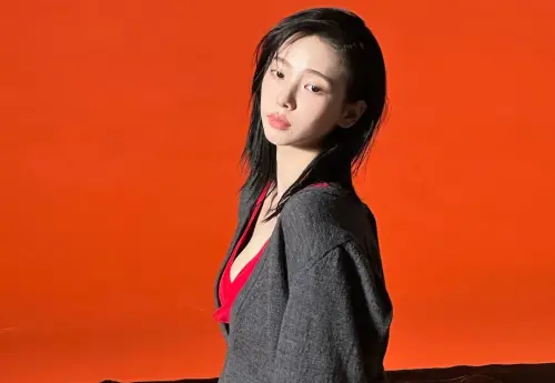 ▲Karina因精緻長相與超強比例，被稱為人間AI。（圖／Karina IG@katarinabluu）