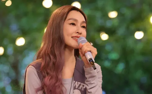 范瑋琪在大S墓前對話曝光！竟脫口提日本　粉絲怒批：不會看場合
