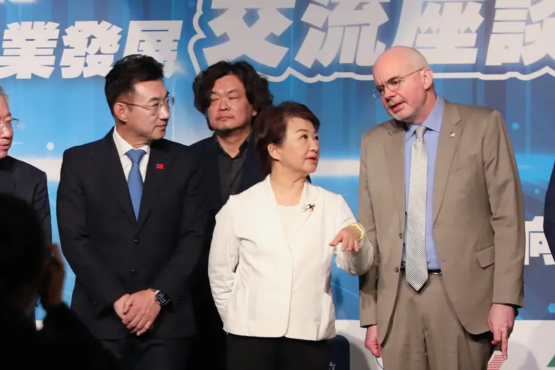 ▲盧秀燕今與AIT處長谷立言再度同框。（圖／台中市政府提供，2026.02.06）