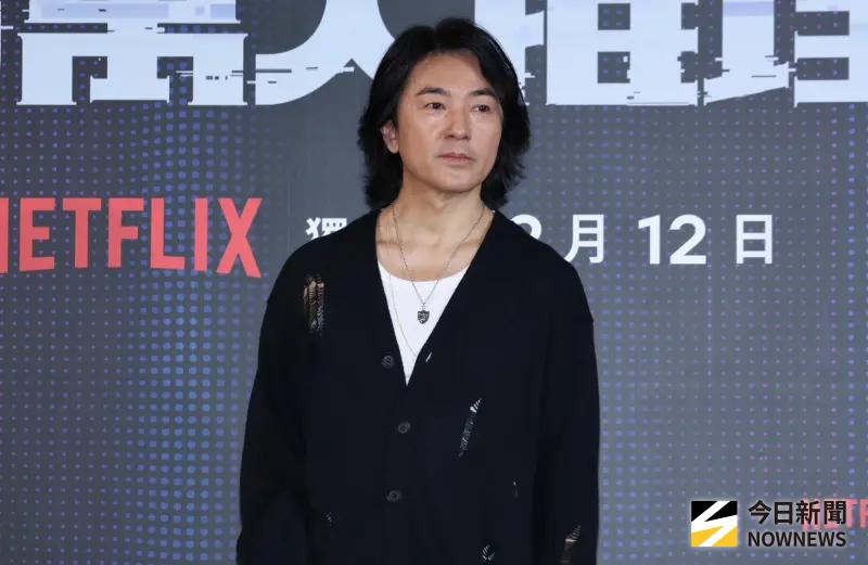 ▲鄭伊健來台宣傳《百萬人推理》，聊到這幾天的《豆腐媽媽》工安意外，他說每一個劇組的導演責任最大，拍攝當下務必關心每一位演員的安全才行。（圖／記者朱永強攝）