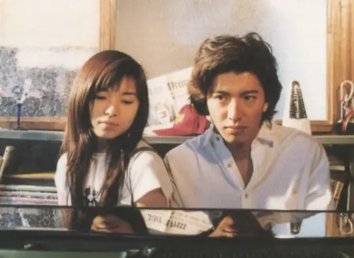 ▲山口智子（左）在《長假》推出後卻意外在幕前消失快8年，木村拓哉（右）則坐穩「日劇天王」的位子，成了票房保證巨星。（圖／摘自IMDb）