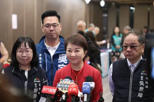 挑個黃道吉日趕緊辦一辦！盧秀燕再喊話黨中央：3月底初選太晚
