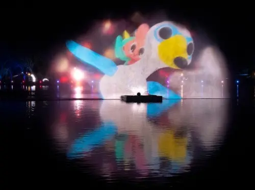 ▲「2026新營波光節」於展區打造兩個夢境小精靈「光兔DILO」與「鼠尼SUNI」。（圖／台南市政府提供www.tainan.gov.tw/）