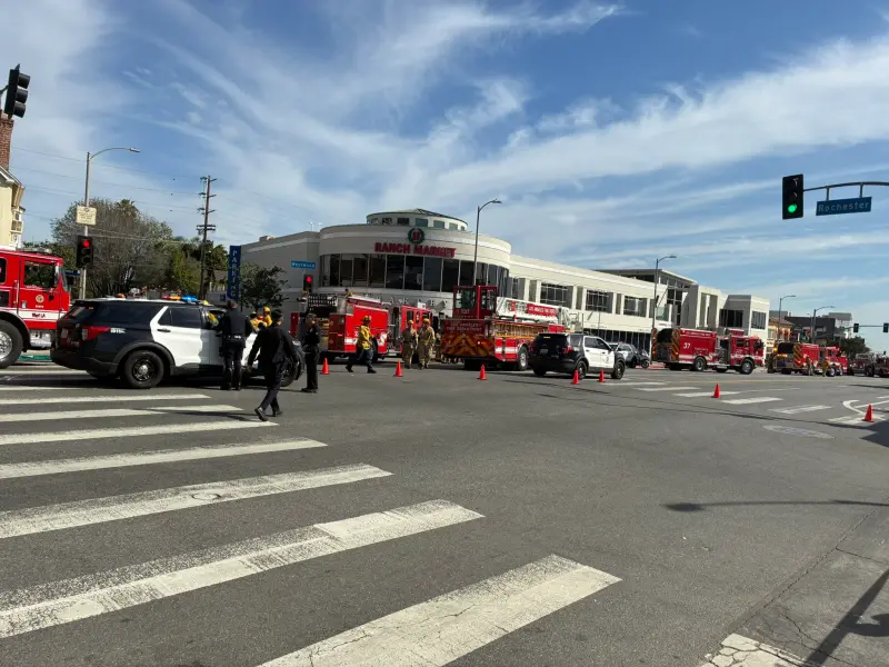 ▲洛杉磯一間華人超市6日發生死亡車禍，一名92歲老婦開車撞進超市烘焙區，造成3死6傷，其中有1名死者、3名傷者是台灣人。（圖／翻攝自Ｘ／@zuki_2024）