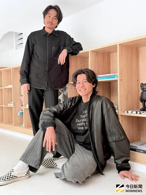 ▲風田（前）與楊銘威（後）參與實境節目《明星製作公司》圈粉無數，日前一同接受《NOWNEWS今日新聞》訪問。（圖／記者嚴俊強攝影）