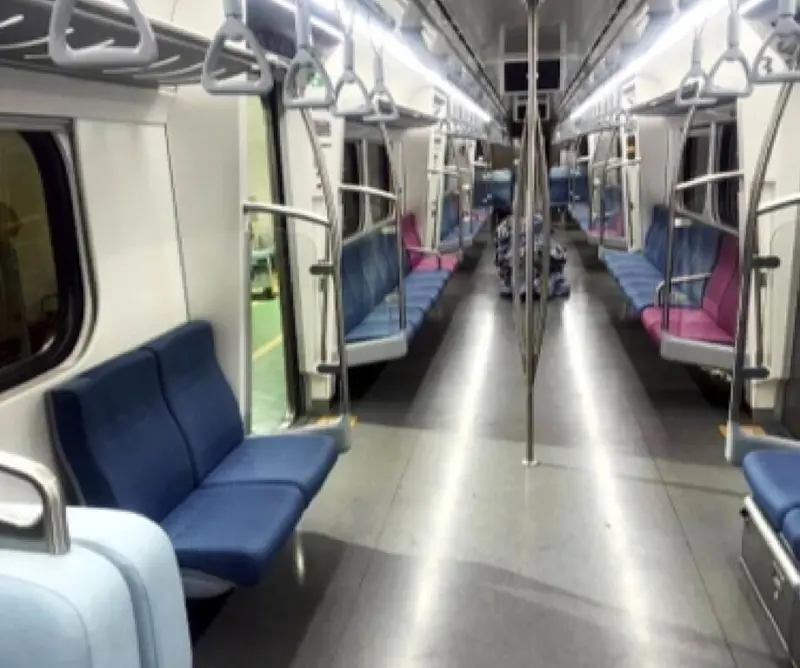 ▲台鐵推動「最美區間車」EMU900型區間車座椅汰換，規劃在117年全數完成。（圖／台鐵）