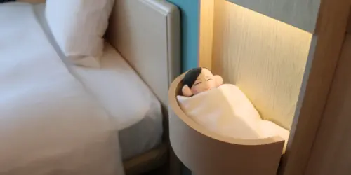 娃活商機熱！日本「代客帶娃」出團秒殺　飯店推「專屬過夜計畫」
