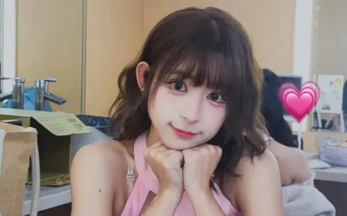 WING STARS會晴遭酸膨脹又消風！坦言8個月低潮　親揭服藥副作用
